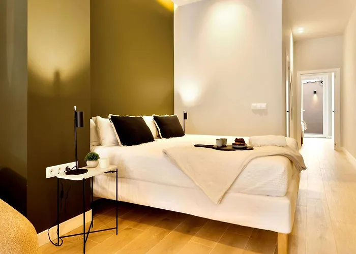 Appartement Saristays Center L *