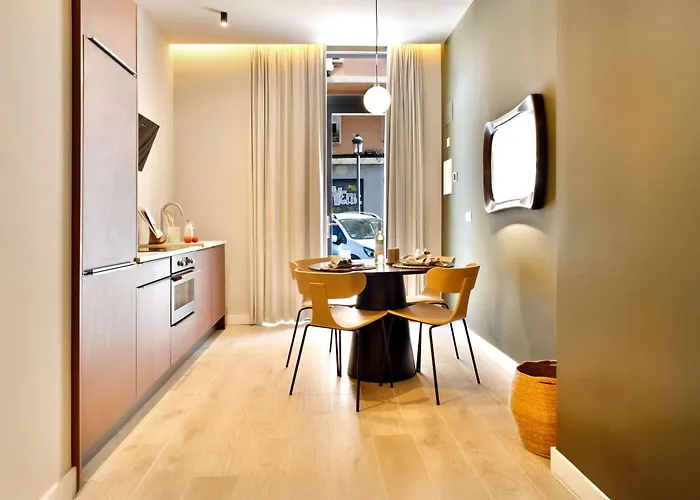 Appartement Saristays Center L *